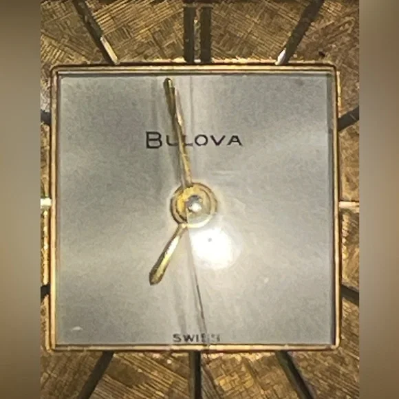 Women’s Vintage Bulova 10K Gold Plated Pendant Watch. Wind-Up. Beautiful Gold!